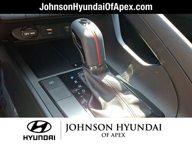 2025 Hyundai Elantra N Line - Photo 14
