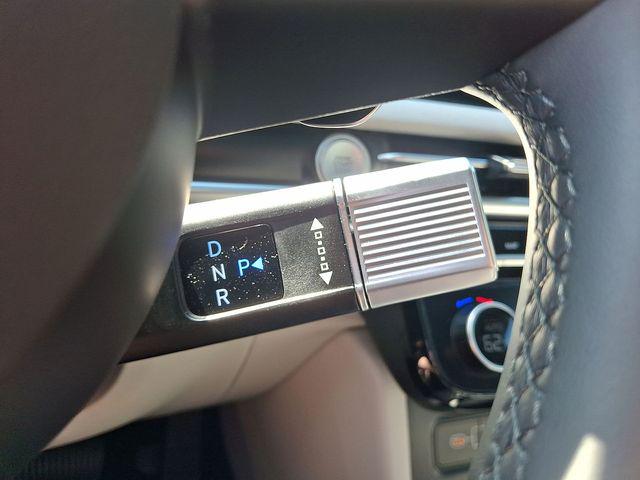 2025 Hyundai Tucson Limited - Photo 16