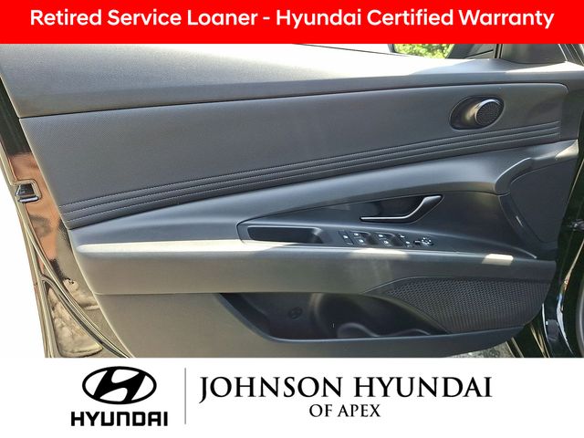 2025 Hyundai Elantra Blue - Photo 11