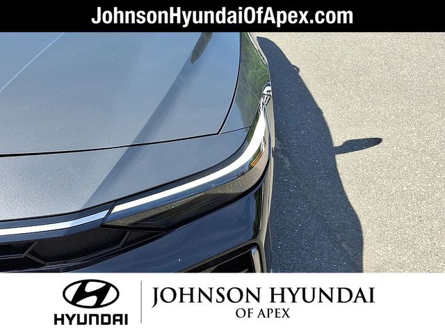 2025 Hyundai Elantra N Line - Photo 30