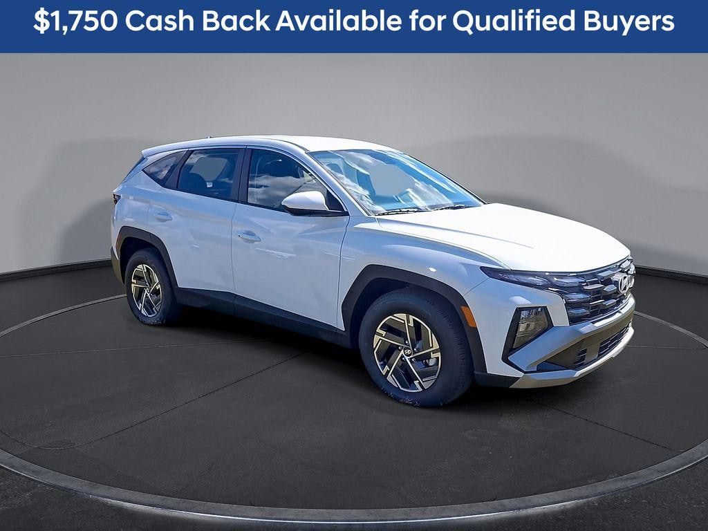 New 2026 Hyundai Tucson Hybrid SE SUV