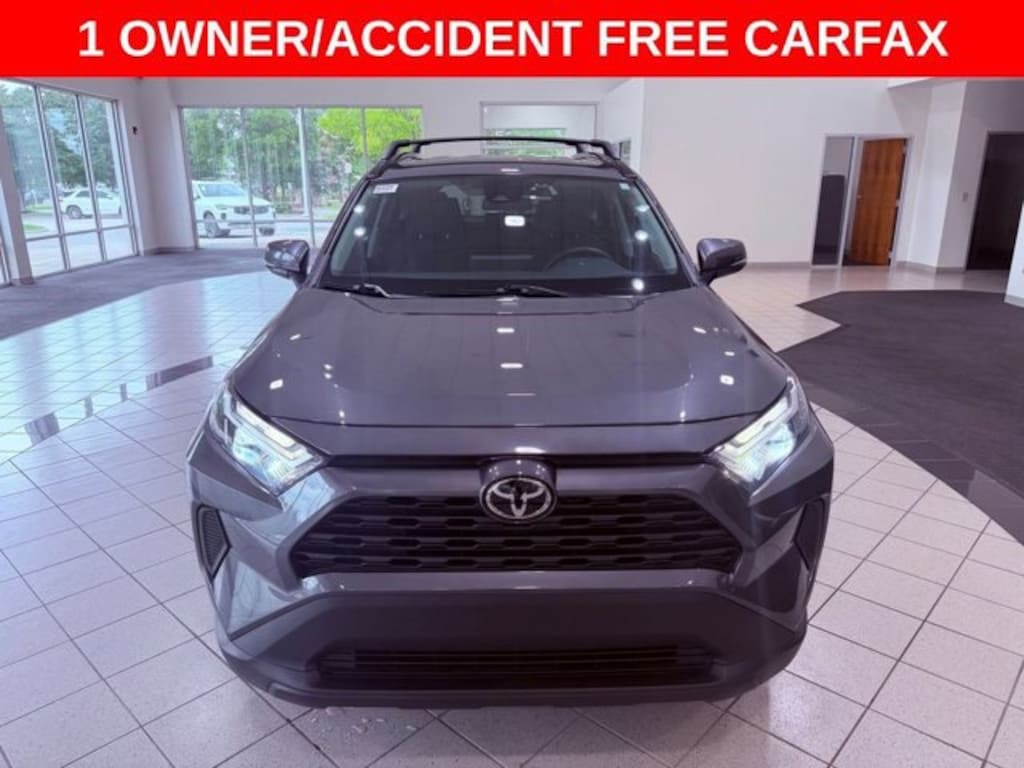 Used 2022 Toyota RAV4 XLE SUV