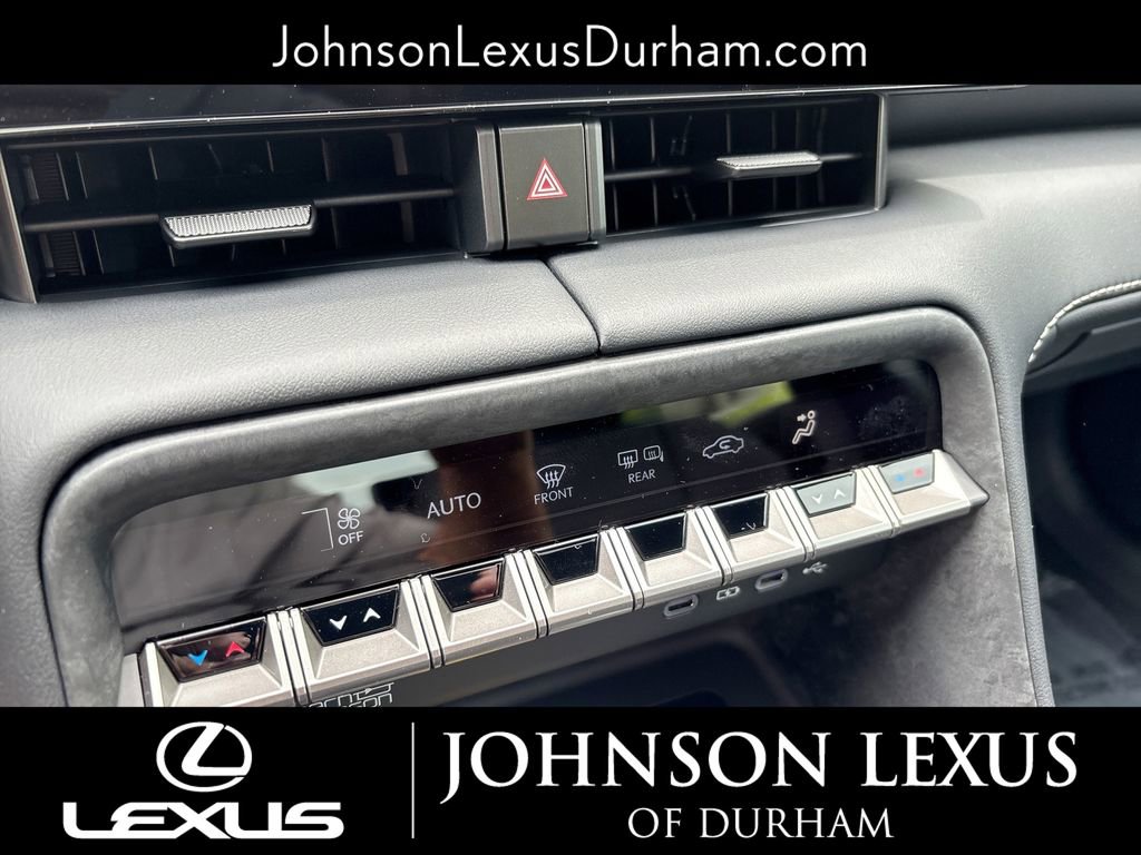 2026 Lexus IS 350 F SPORT - Photo 17