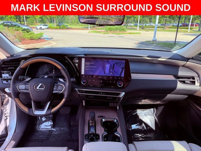 2024 Lexus RX 350 - Photo 16