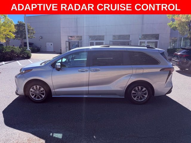 Used 2025 Toyota Sienna XLE 8 Passenger Van Passenger Van
