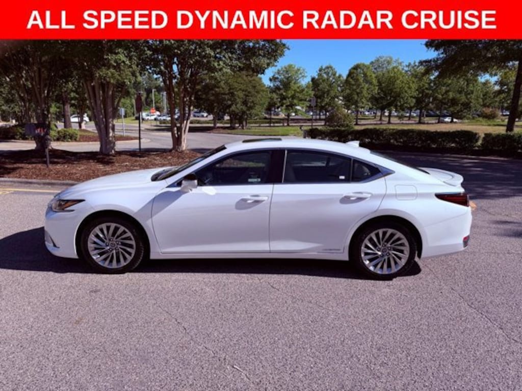 Used 2019 Lexus ES 300h Ultra Luxury Sedan
