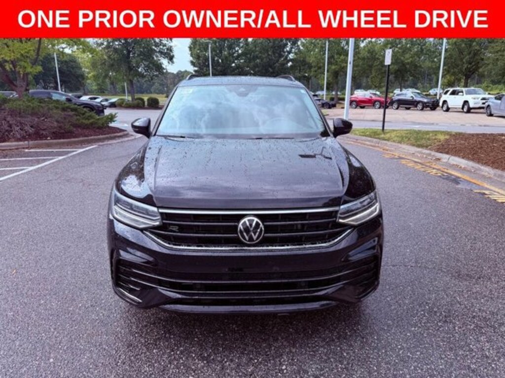 Used 2022 Volkswagen Tiguan 2.0T SE R-Line Black SUV