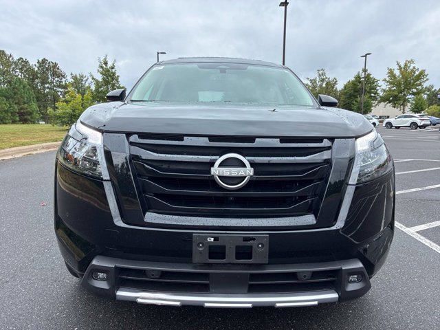 Used 2025 Nissan Pathfinder Platinum SUV