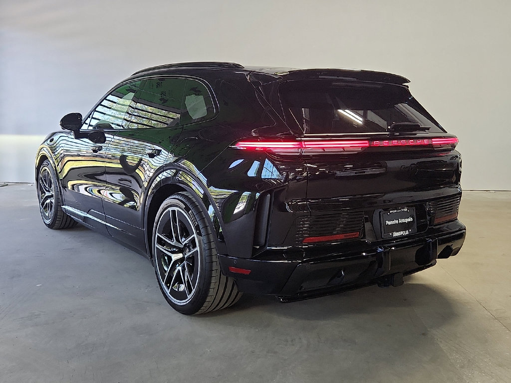 New 2026 Porsche Cayenne Turbo SUV