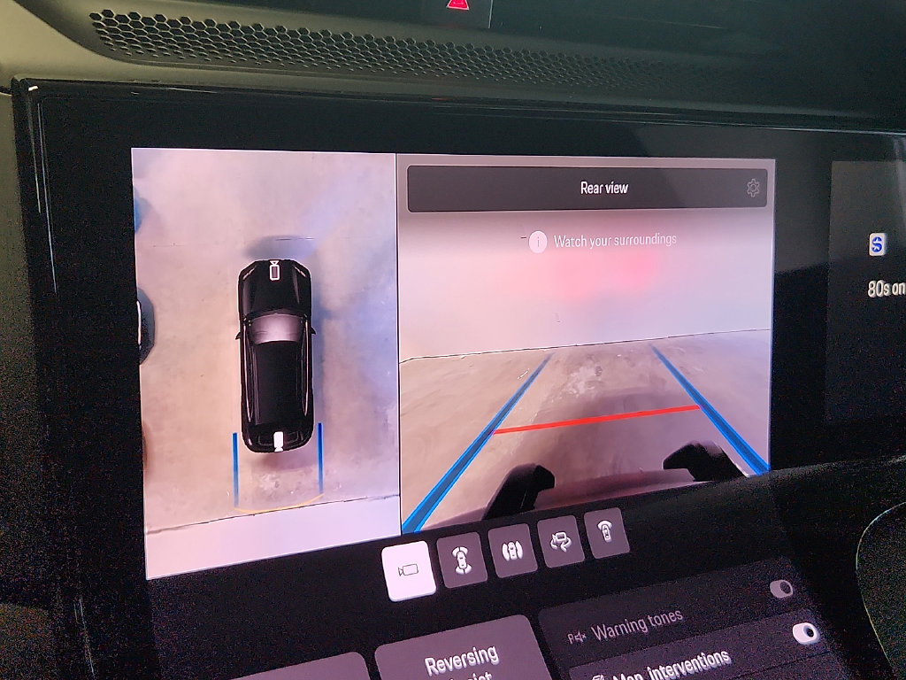 2026 Porsche Cayenne Turbo Electric - Photo 17