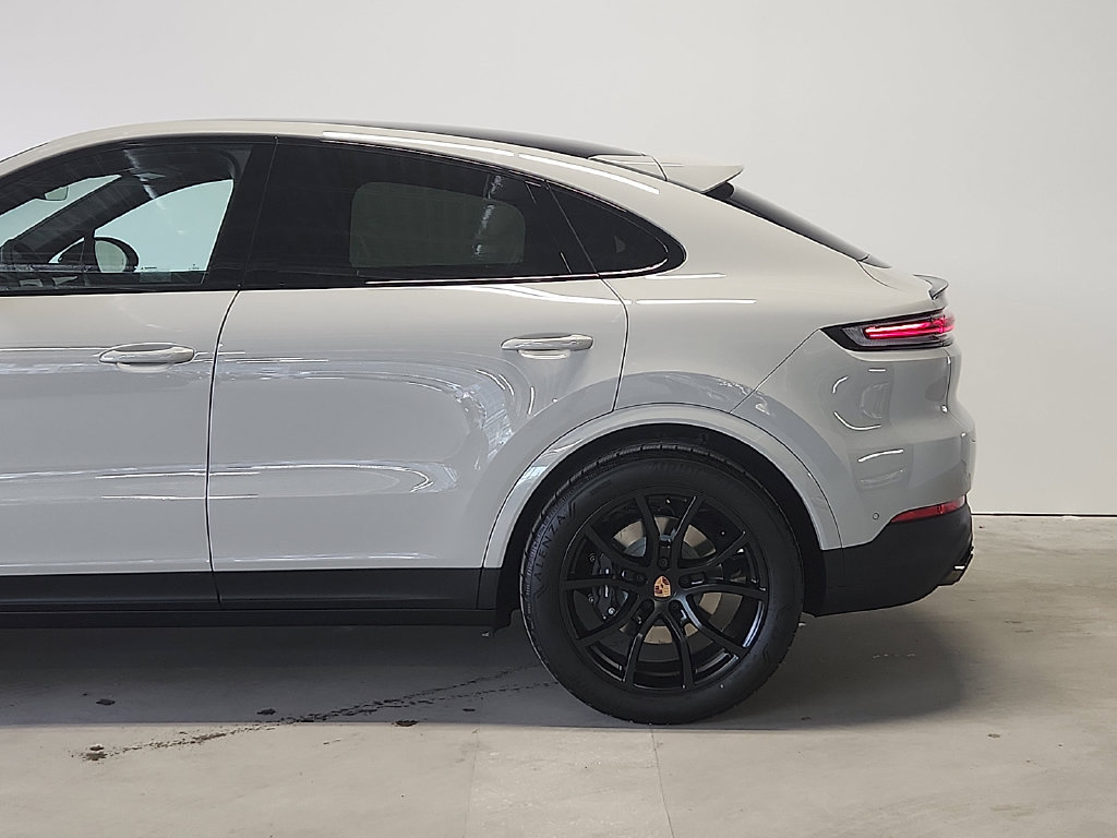 2026 Porsche Cayenne Coupe Base - Photo 7