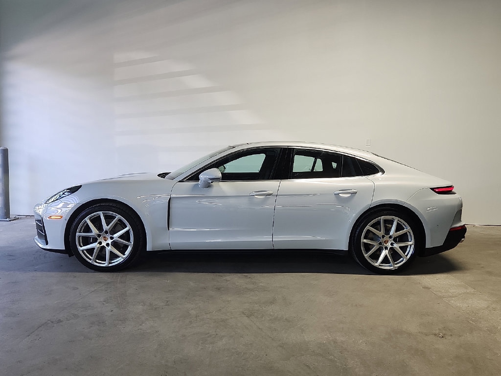 New 2026 Porsche Panamera 4 Hatchback