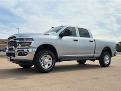 2026 Ram 2500 Tradesman Pickup