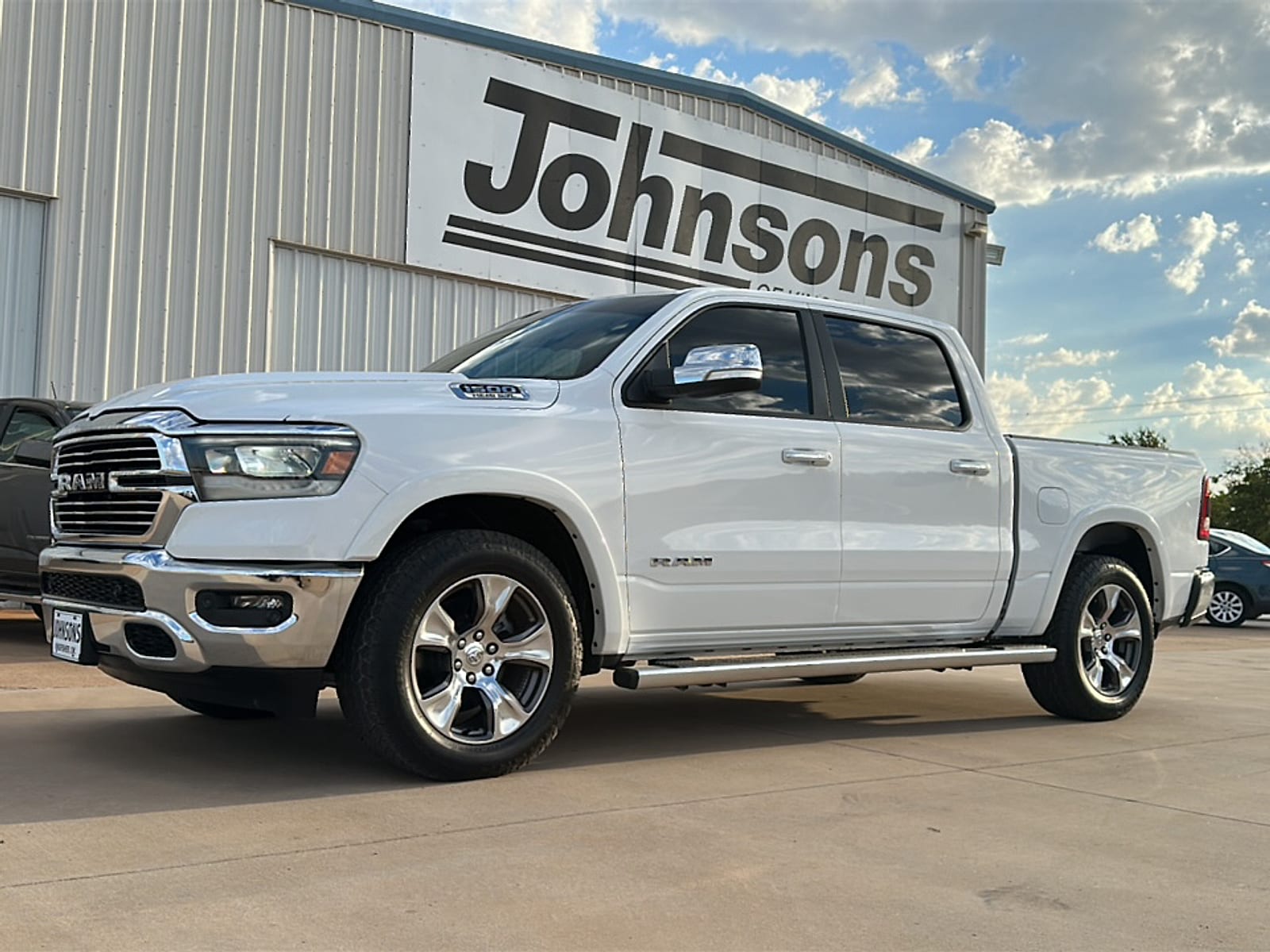 2022 RAM 1500 Pickup Laramie