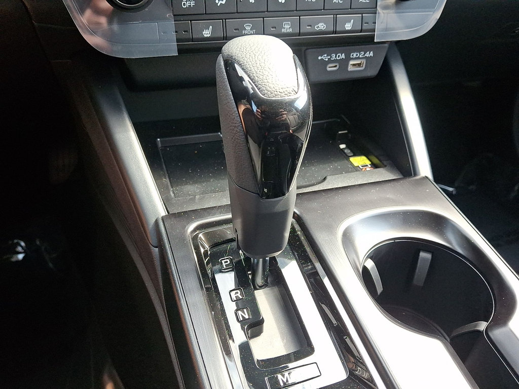 2026 Subaru Outback Limited - Photo 14