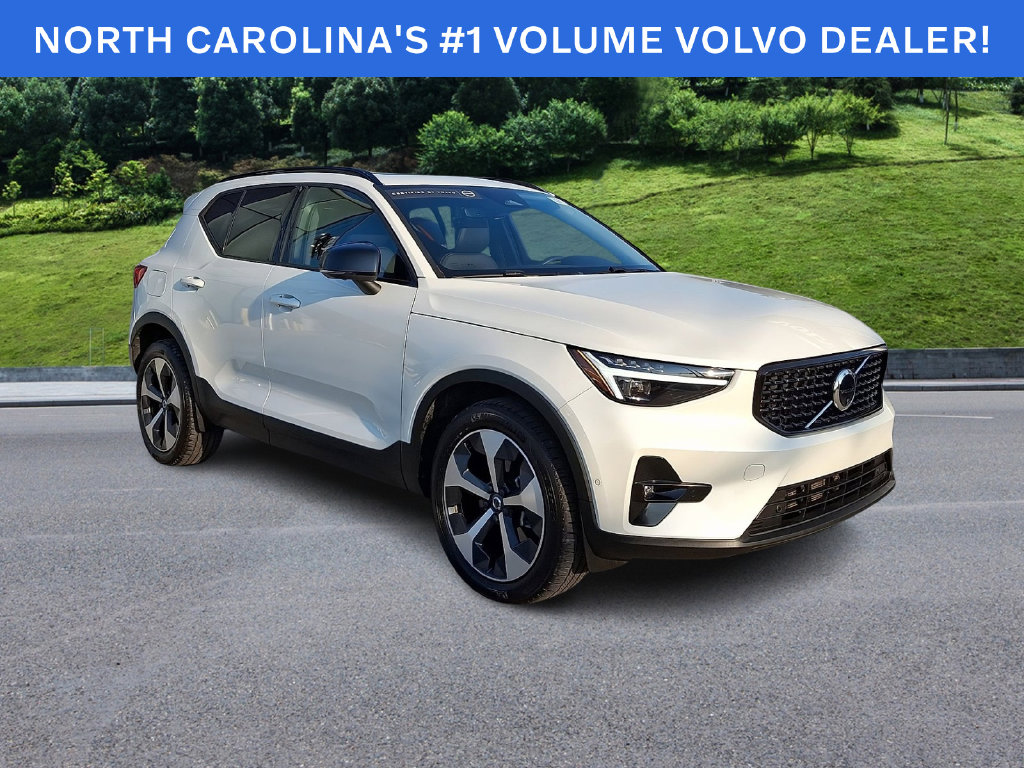 2026 Volvo XC40