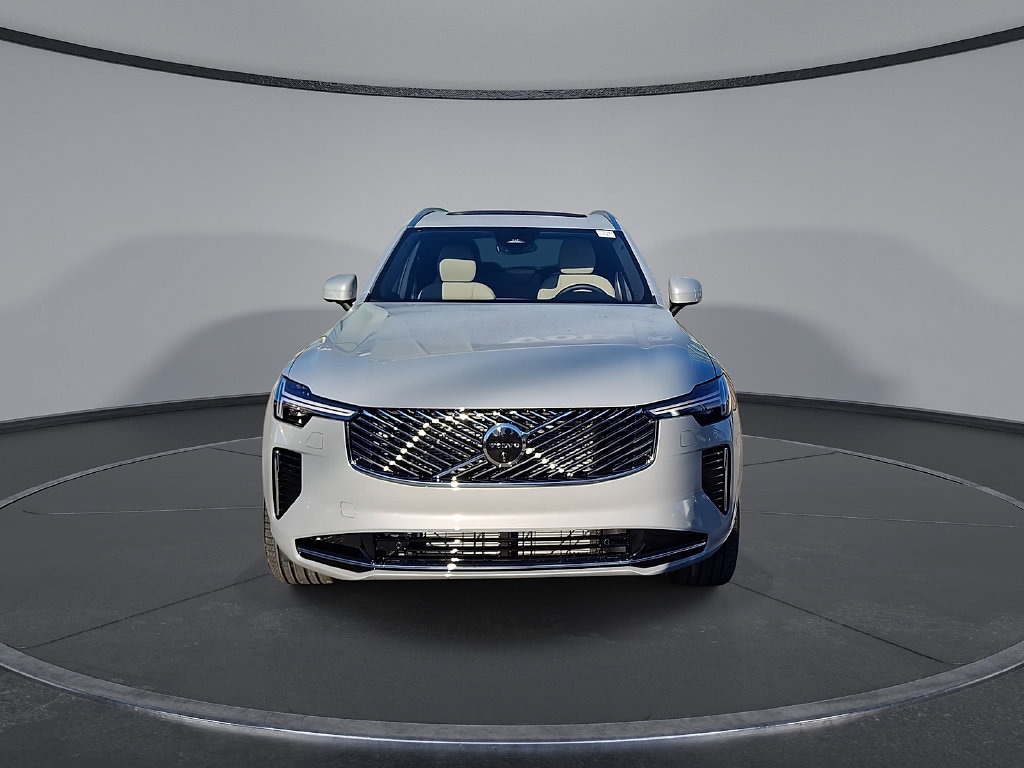 New 2027 Volvo XC90 plug-in hybrid T8 Plus 7-Seater SUV