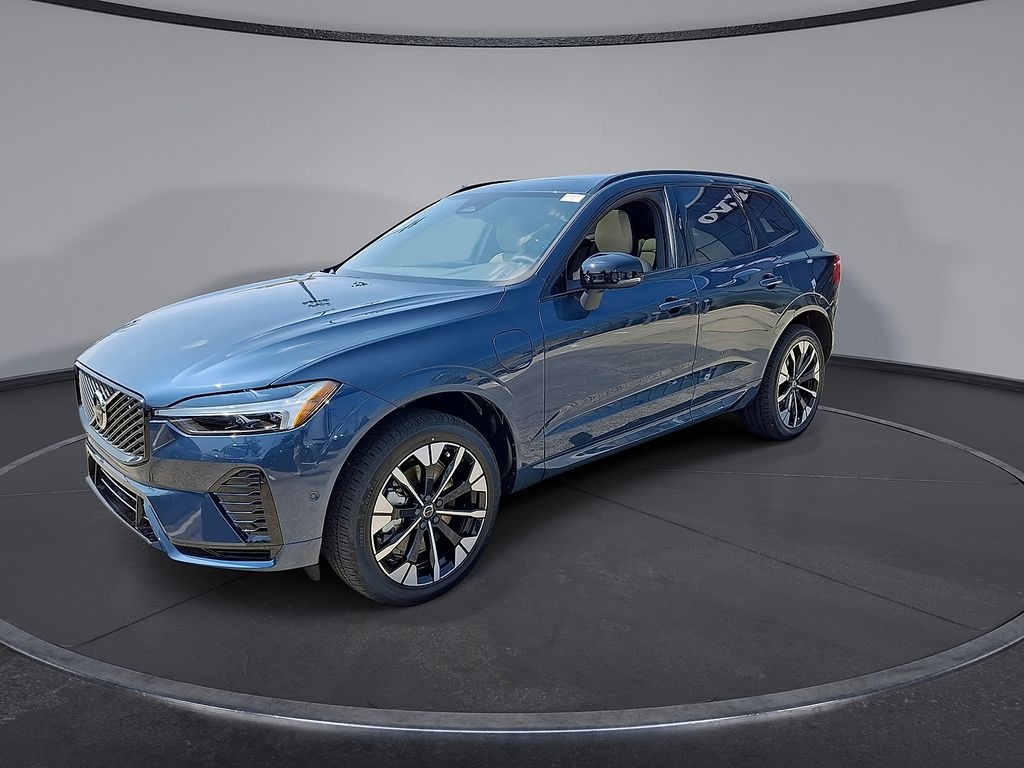 New 2026 Volvo XC60 plug-in hybrid T8 Plus SUV
