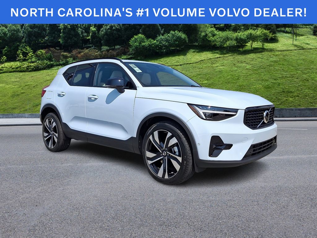  Volvo XC40