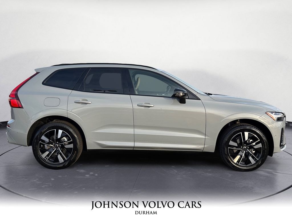 New 2026 Volvo XC60 B5 Plus SUV