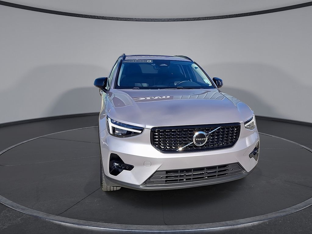 Certified 2026 Volvo XC40 B5 Plus SUV