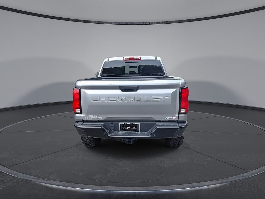 Used 2024 Chevrolet Colorado ZR2 Truck Crew Cab
