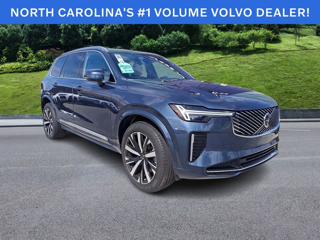 2026 Volvo XC90 B6 Core AWD