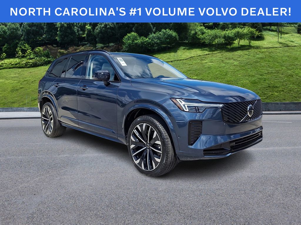 2026 Volvo XC90 B6 Ultra Dark Theme 7-Seater AWD