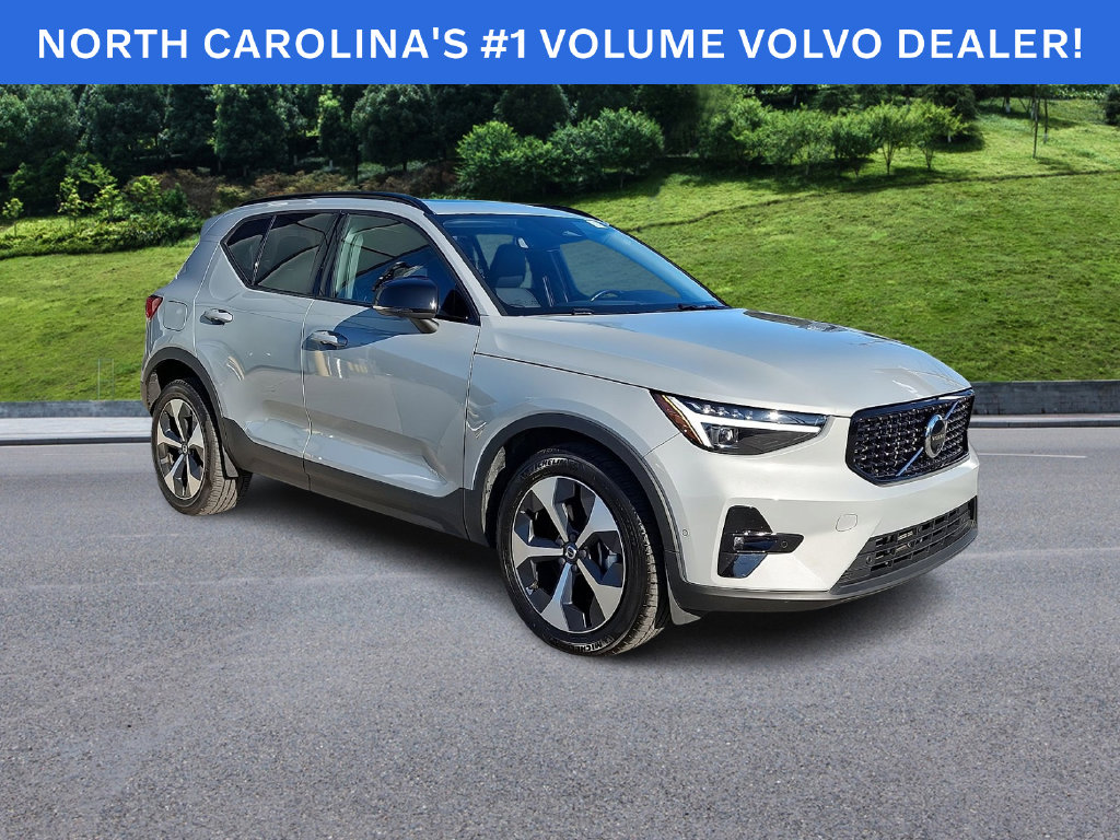 2026 Volvo XC40