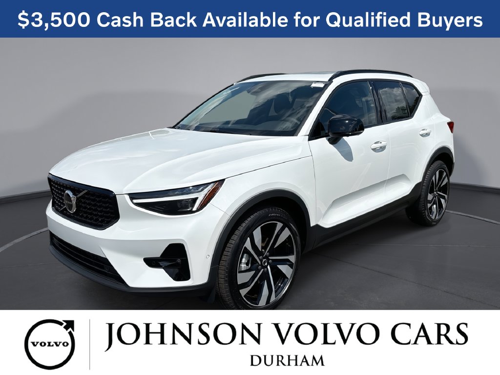 New 2026 Volvo XC40 B5 Plus SUV