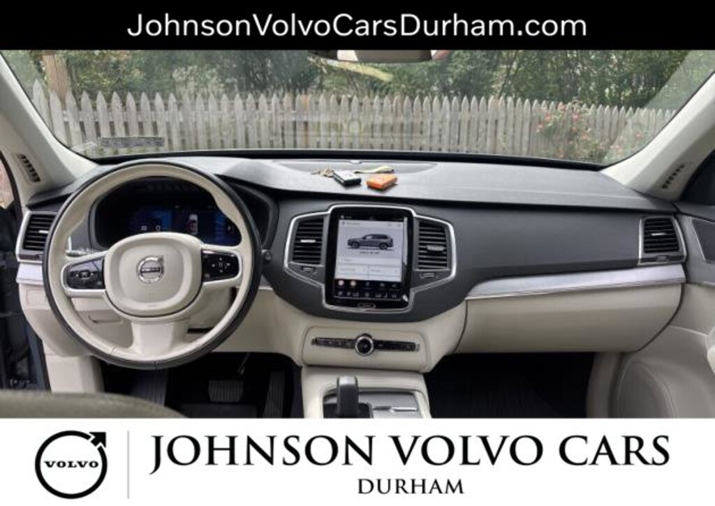 Used 2023 Volvo XC90 B5 Core SUV