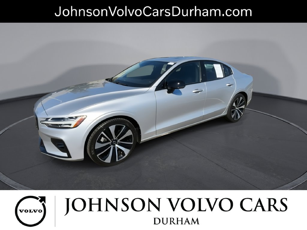 Used 2022 Volvo S60 B5 Momentum Sedan