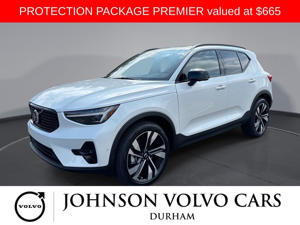 New 2026 Volvo XC40 B5 Ultra SUV