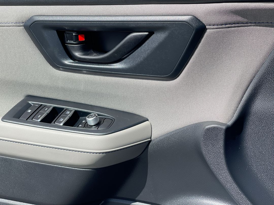 2025 Subaru Forester Premium - Photo 8