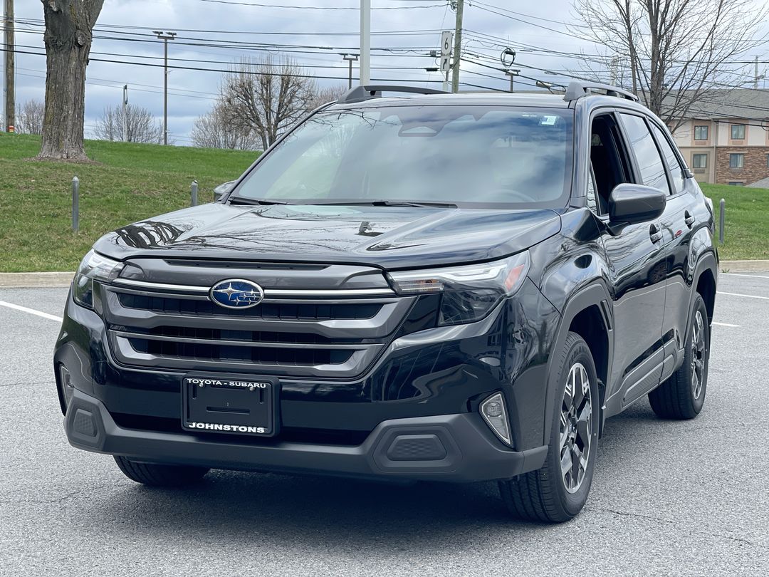 2025 Subaru Forester Premium - Photo 13