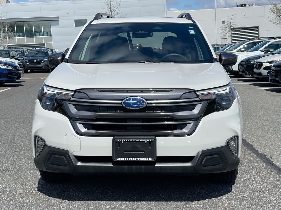2025 Subaru Forester Premium - Photo 12