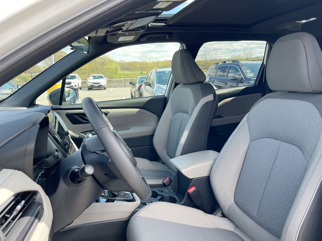2025 Subaru Forester Premium - Photo 11