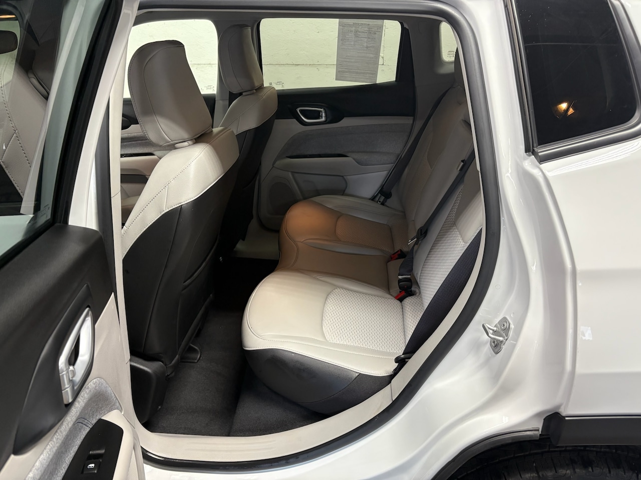 2022 Jeep Compass Latitude - Photo 10