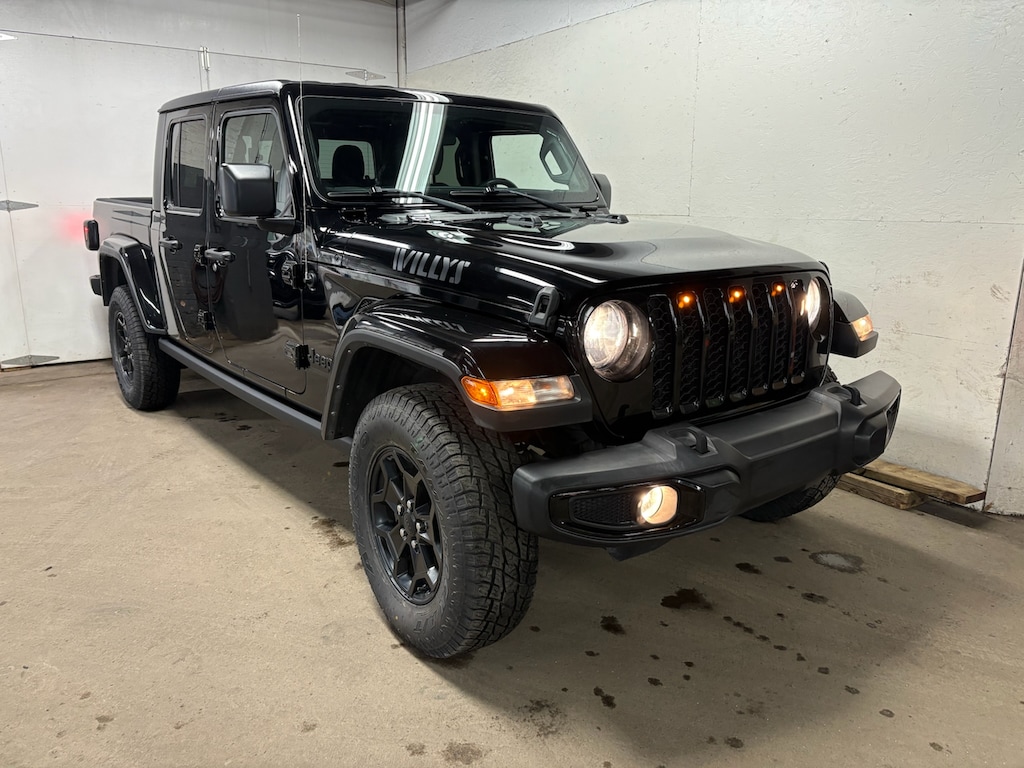 Used 2022 Jeep Gladiator Willys Truck