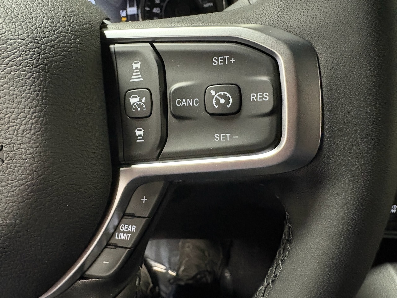 2026 RAM 2500 Big Horn - Photo 17