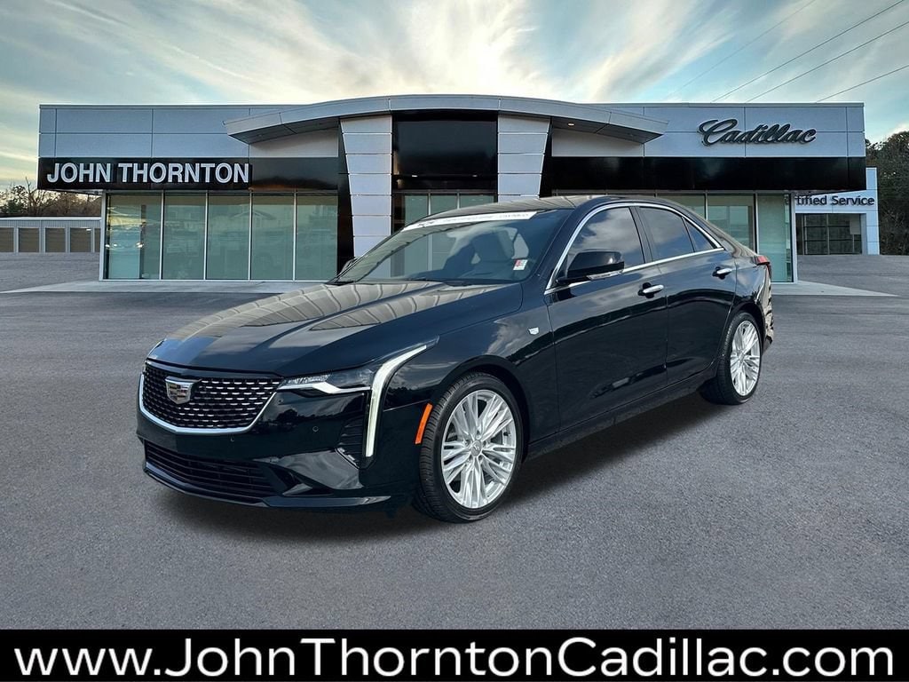 2025 Cadillac CT4
