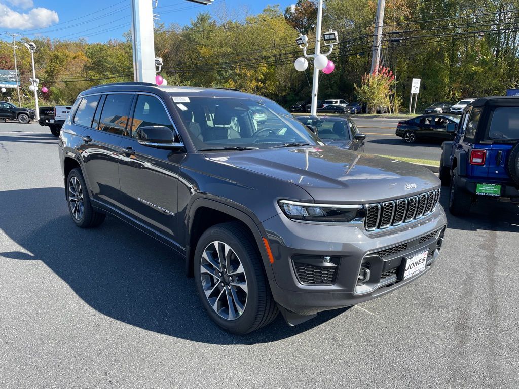 2025 Jeep Grand Cherokee L Overland - Photo 2