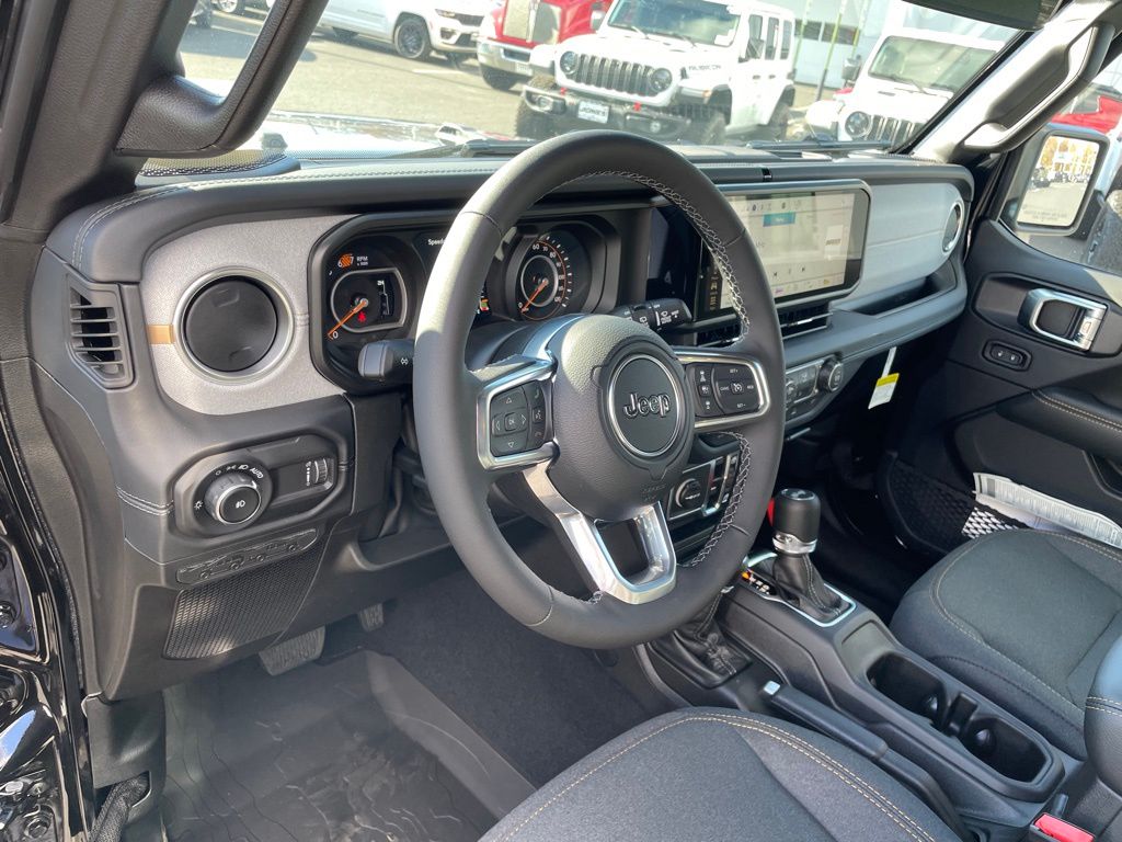 2026 Jeep Wrangler 4-Door Sahara - Photo 9