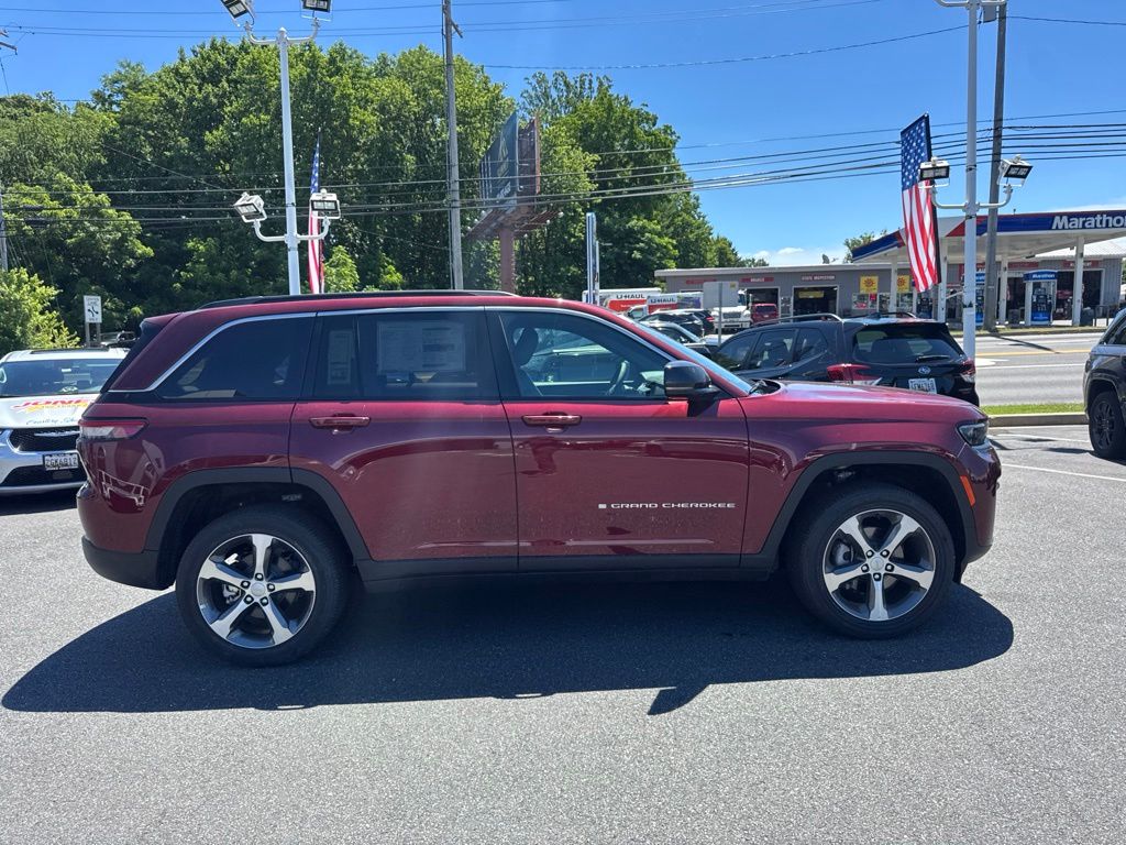 New 2026 Jeep Grand Cherokee Limited Sport Utility