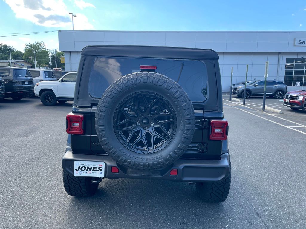 2026 Jeep Wrangler 4-Door Sahara - Photo 6