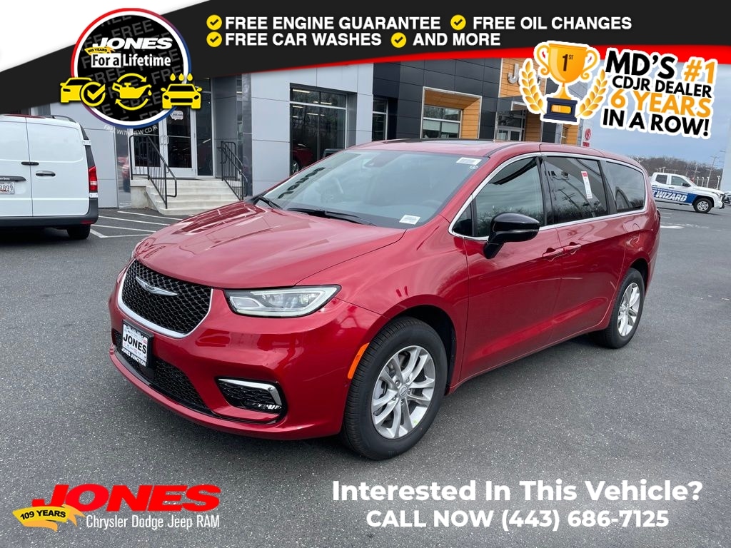 2026 Chrysler Pacifica Select