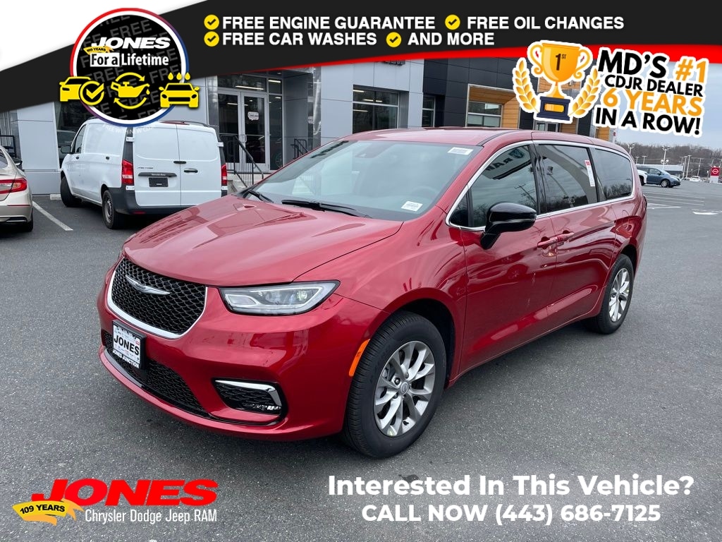 2026 Chrysler Pacifica Select