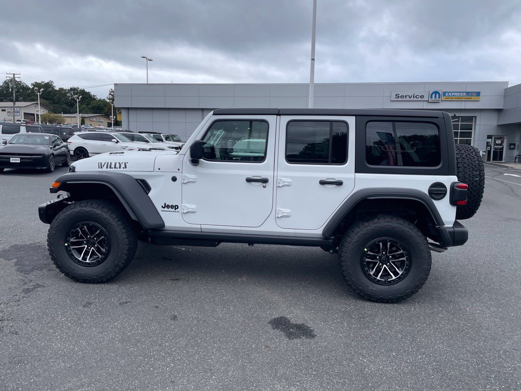 New 2027 Jeep Wrangler 4-DOOR MOAB Sport Utility