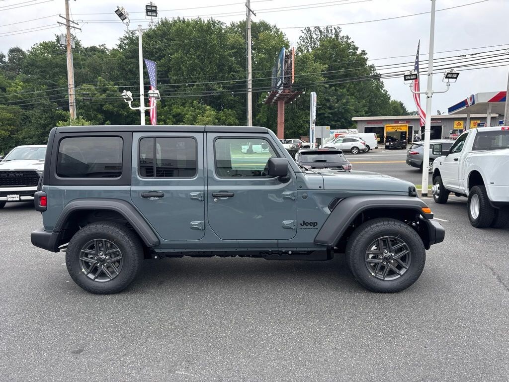 New 2026 Jeep Wrangler 4-DOOR SPORT S Sport Utility