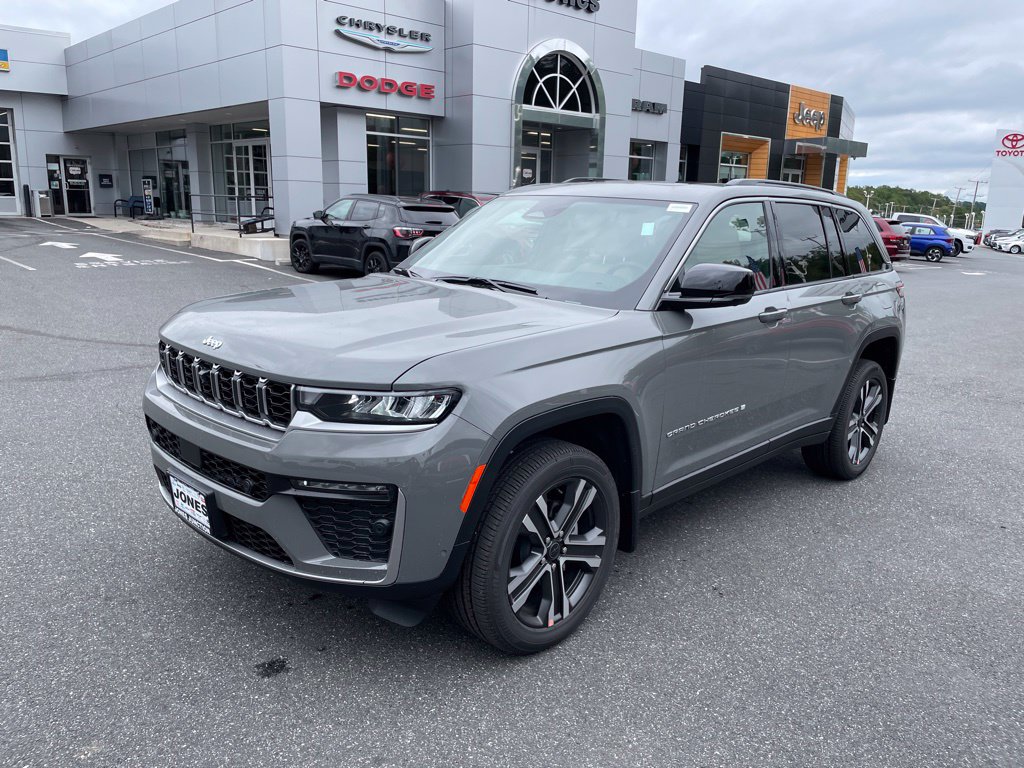 New 2027 Jeep Grand Cherokee LIMITED 4X4 Sport Utility